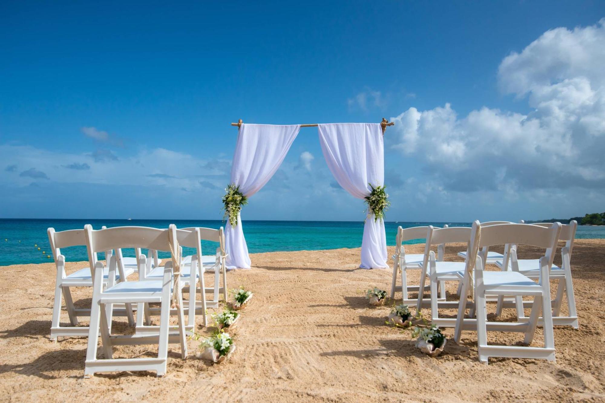 סנט ג'יימס Crystal Cove By Elegant Hotels - All-Inclusive מראה חיצוני תמונה