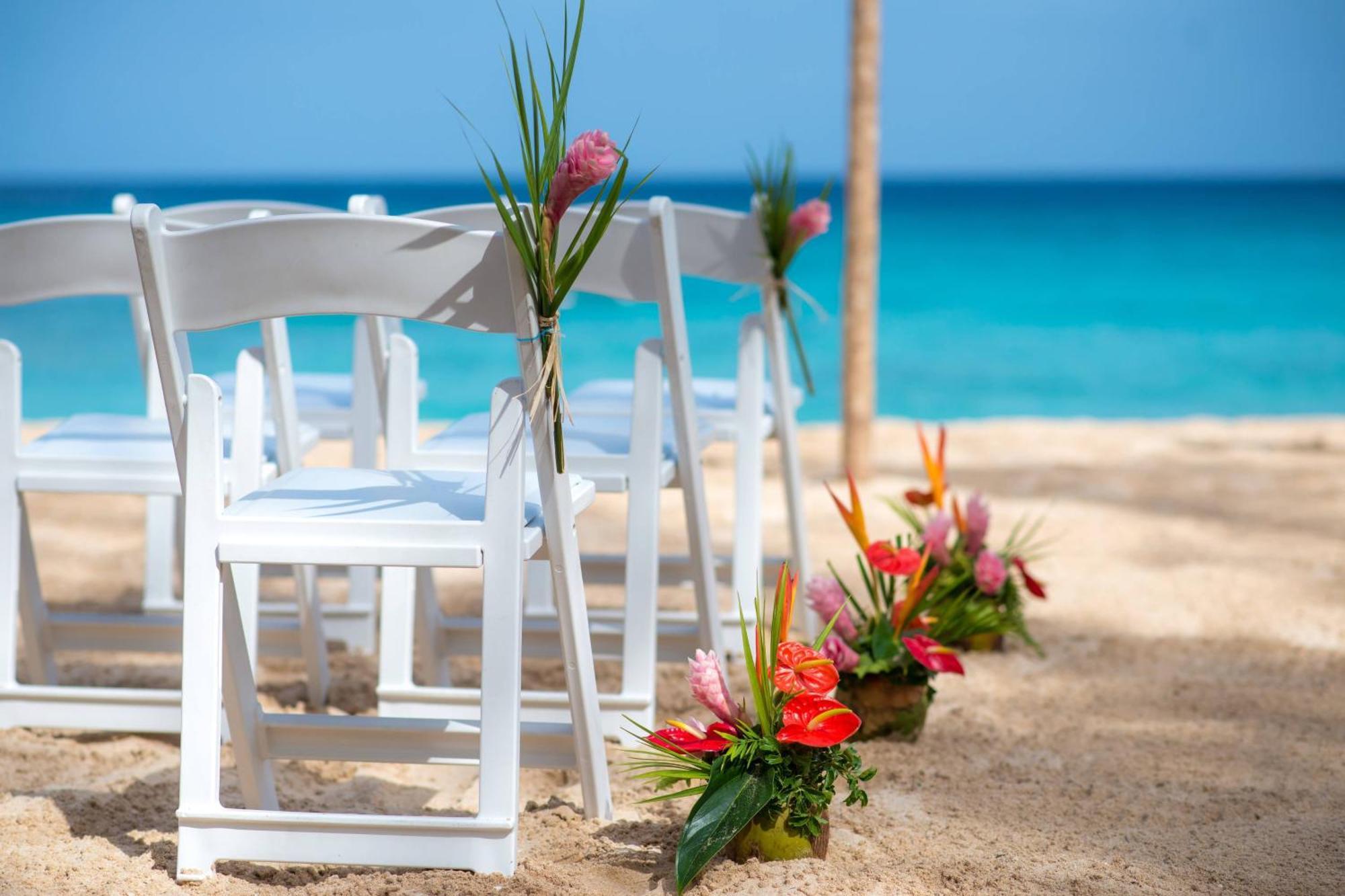 סנט ג'יימס Crystal Cove By Elegant Hotels - All-Inclusive מראה חיצוני תמונה