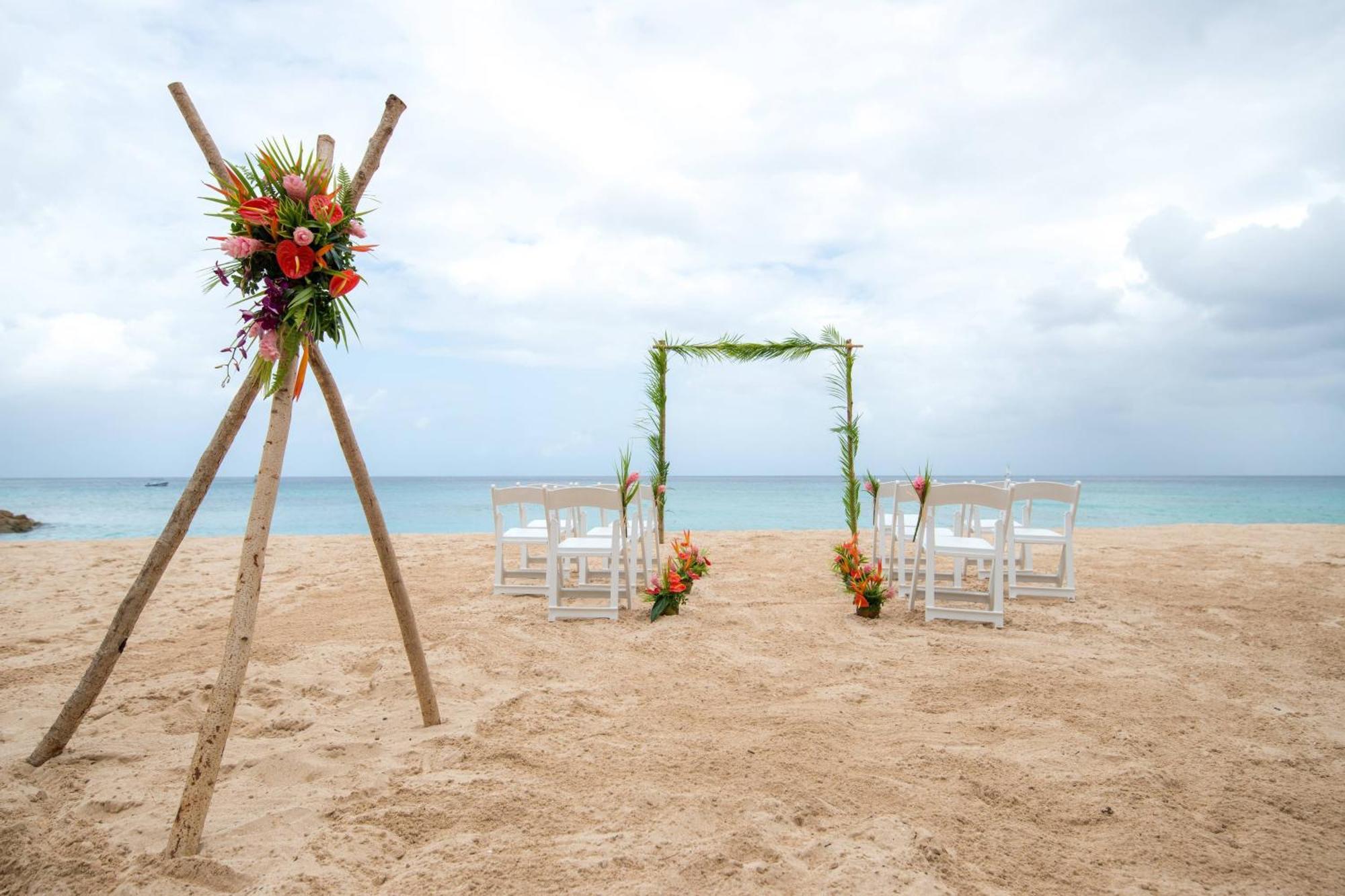 סנט ג'יימס Crystal Cove By Elegant Hotels - All-Inclusive מראה חיצוני תמונה
